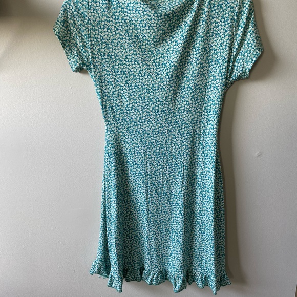 Pull and Bear cut out sundress - Picture 5 of 5